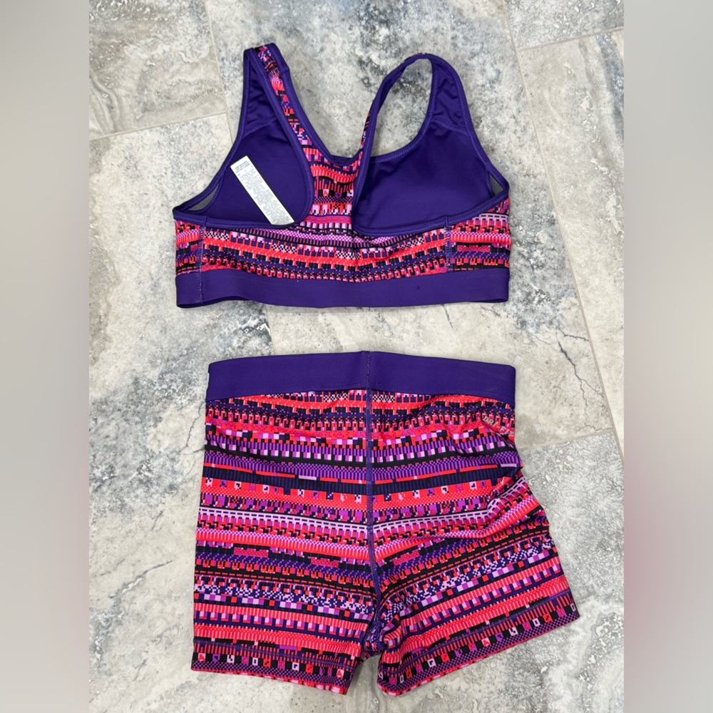 Nike Women's Purple and Pink Athletic Shorts Set - Picture 3 of 7